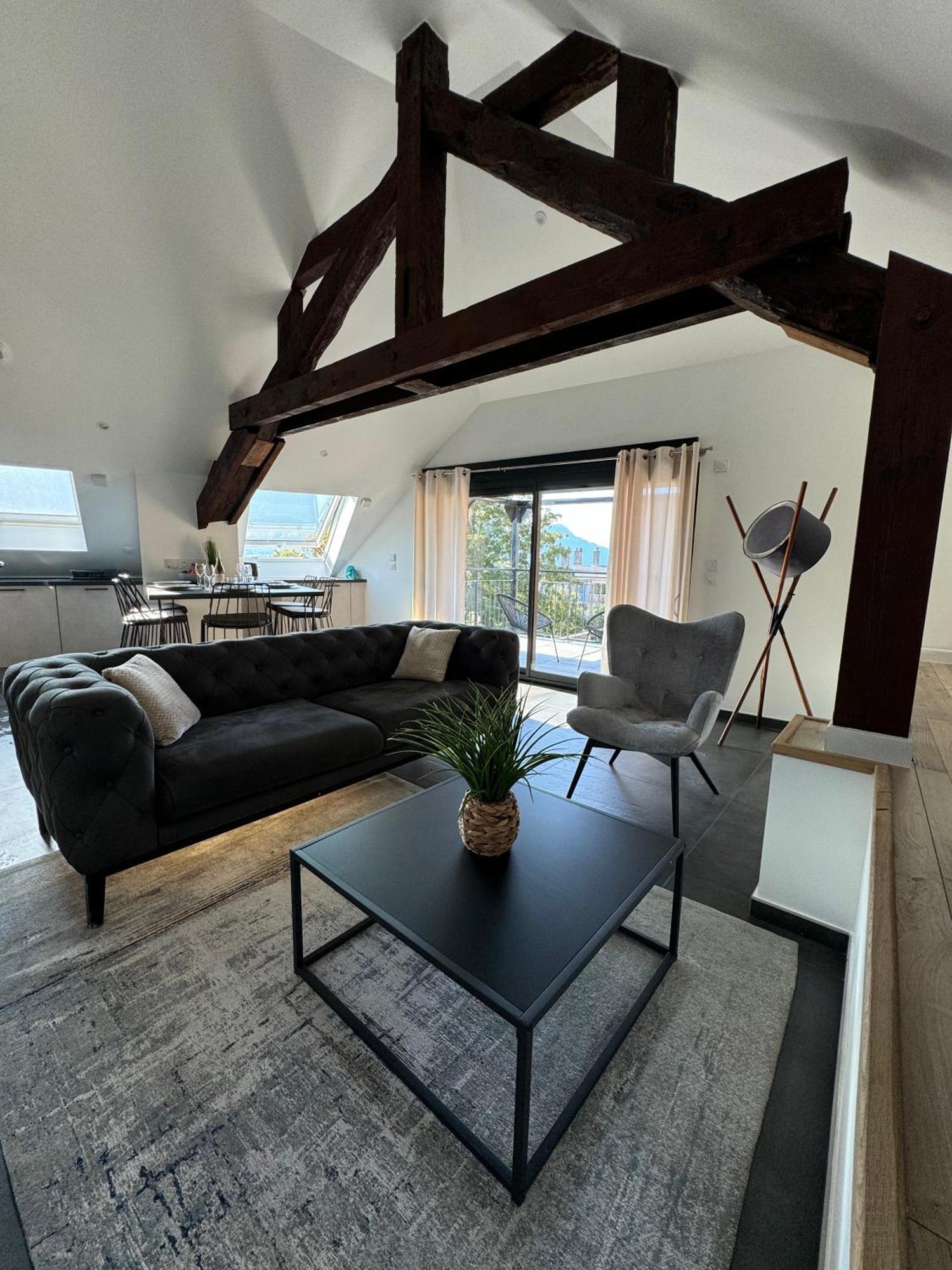 Magnifique Appartement Vue Lac - 5 Personnes Voglans المظهر الخارجي الصورة